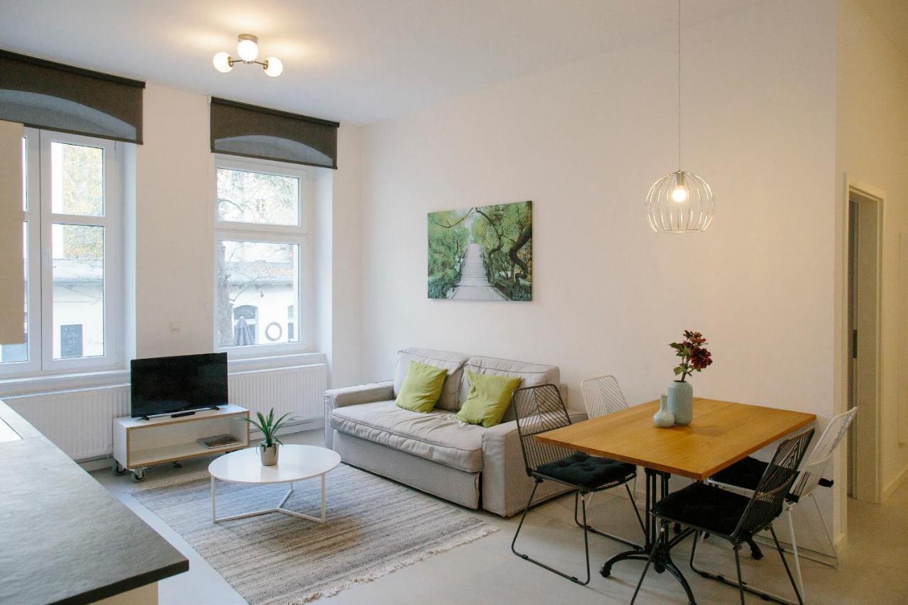 Madflats Hotel-Apartments S-Bahn Friedenau เบอร์ลิน ภายนอก รูปภาพ
