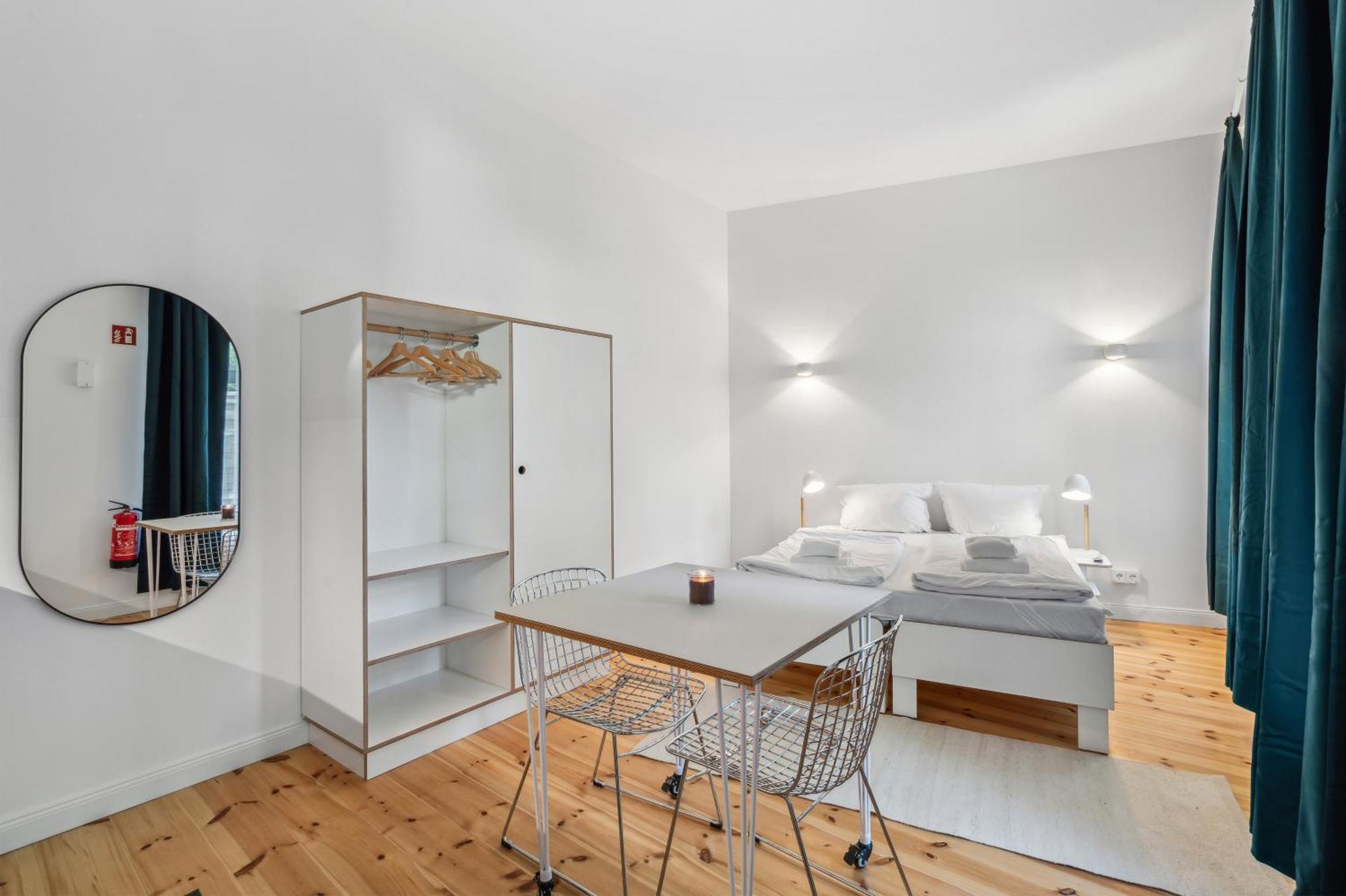 Madflats Hotel-Apartments S-Bahn Friedenau เบอร์ลิน ภายนอก รูปภาพ